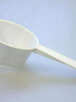Nízká Cena TVAR - Cedník 6cm různé barvy
